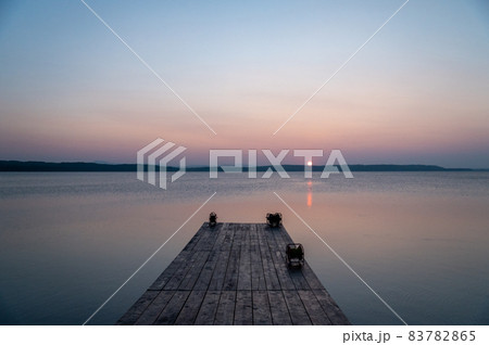 クッチャロ湖畔の夕暮れ 北海道 クッチャロ湖畔の夕暮れ 北海道 83782865