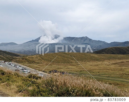 噴火後の阿蘇中岳 83783009