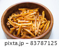 いつまでも食べ続けられる芋けんぴ 83787125