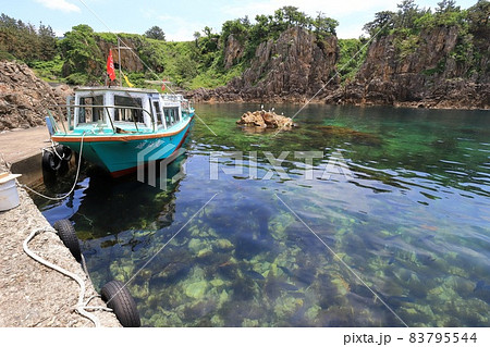 新潟　佐渡　尖閣湾揚島遊園　海中透視船 83795544