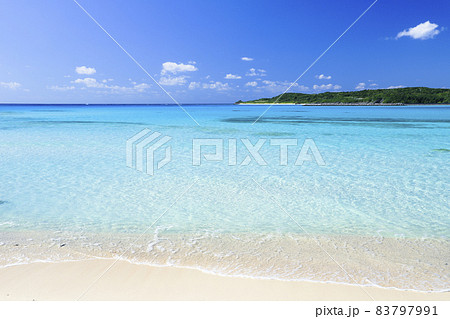 米崎ビーチ　野甫大橋　伊平屋島 83797991