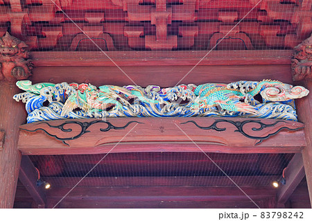 鎌倉 妙本寺の二天門 83798242