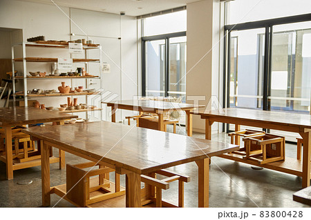 無人の図工室 83800428