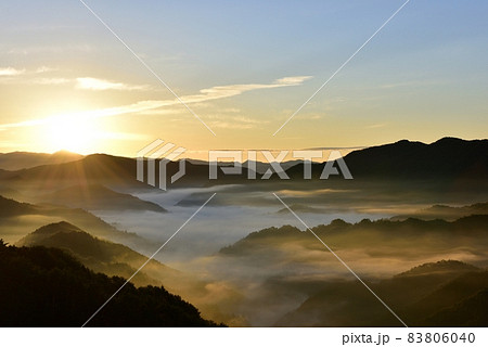 野迫川村の雲海 野迫川村の雲海 83806040