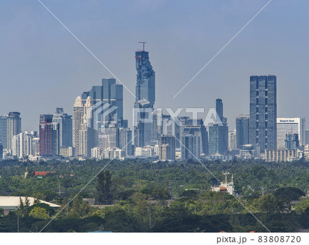 タイ・バンコク 中心部高層ビル群眺望・マハナコーン / Bangkok, Thailand 83808720