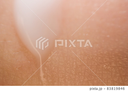 乳液スキンケアイメージ 83819846