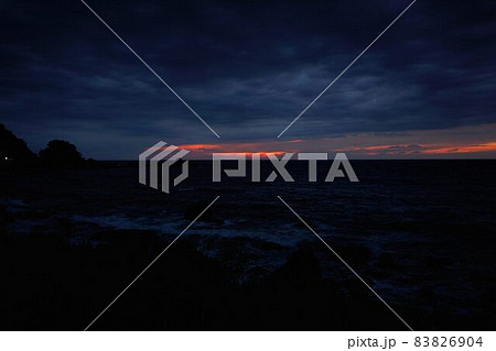夜の海 夜の海 83826904