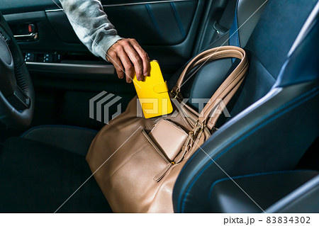 車上荒らし・置き引き・車 車上荒らし・置き引き・車 83834302