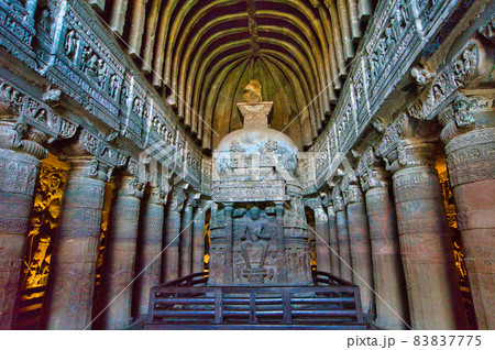 The paintings and sculptures considered masterpieces of Buddhist religious art. The paintings and sculptures considered masterpieces of Buddhist religious art. 83837775