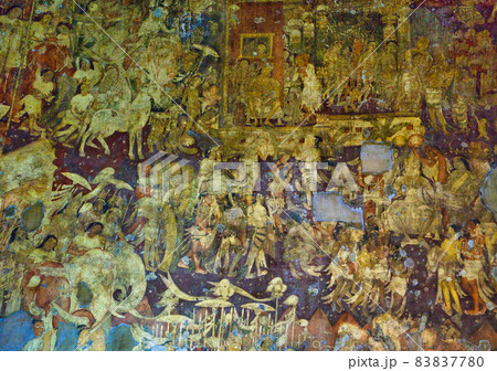 The paintings and sculptures considered masterpieces of Buddhist religious art. 83837780