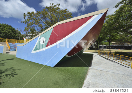 青空 青い空 ブルースカイ 83847525