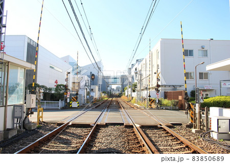鈴木町駅 構内踏切 鈴木町駅 構内踏切 83850689