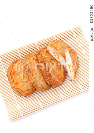 桜海老入りのさつま揚げ【白背景】 83853560