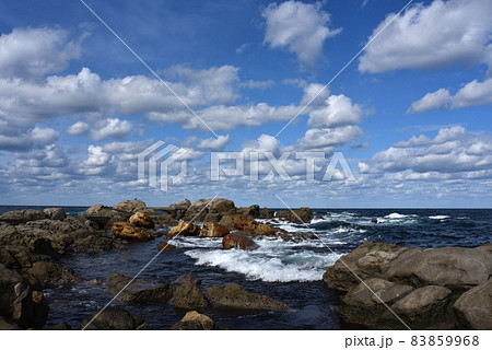 石川県輪島市 鴨ヶ浦海岸 83859968