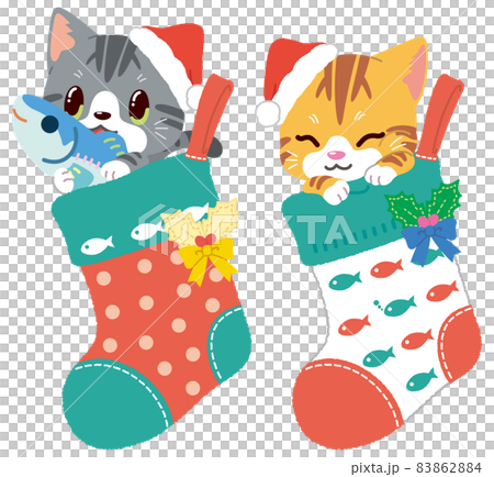 サンタ帽をかぶり靴下に入った茶トラとサバトラ子猫のクリスマスの