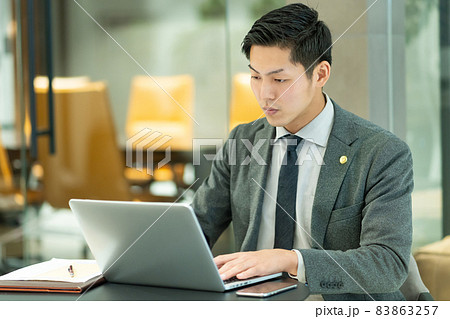 若い弁護士 法律事務所 撮影協力:WEEK芝大門(サンフロンティア不動産) 若い弁護士 法律事務所 撮影協力:WEEK芝大門(サンフロンティア不動産) 83863257