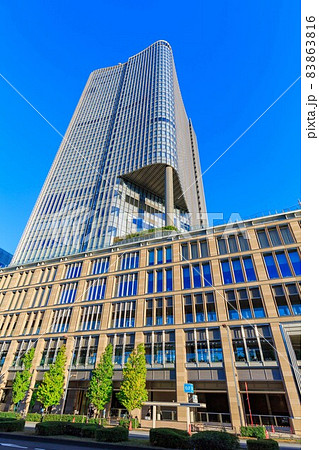東京 千代田区の都市風景 秋の東京ミッドタウン日比谷 東京 千代田区の都市風景 秋の東京ミッドタウン日比谷 83863816