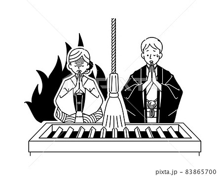 お参りしている女性の熱量に戸惑っている男性-黒 お参りしている女性の熱量に戸惑っている男性-黒 83865700