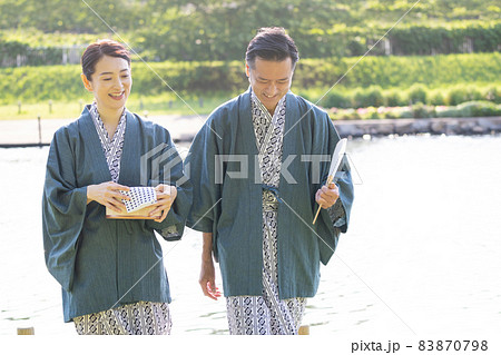 浴衣 ミドルカップル 温泉 旅行 浴衣 ミドルカップル 温泉 旅行 83870798