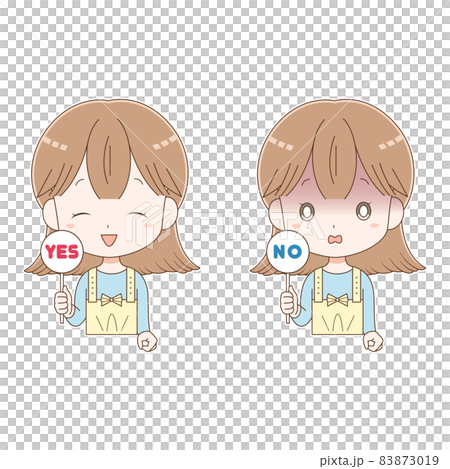 YES・NOプレートを持つ女の子 83873019