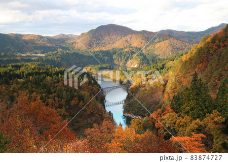秋の只見線・第1橋梁(福島県・三島町) 秋の只見線・第1橋梁(福島県・三島町) 83874727