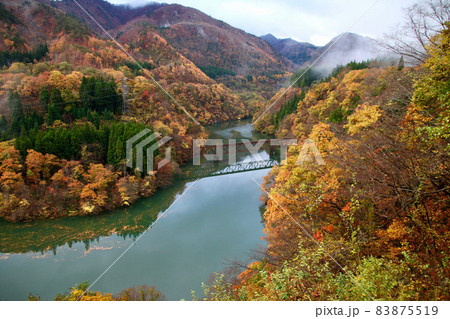 秋の只見線・第3橋梁（福島県・三島町） 83875519