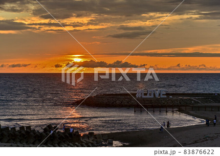 松任海浜公園のLOVEと夕景 83876622