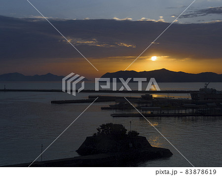 長崎県五島市 福江島の夜明け / Fukue Island, Goto, Japan 長崎県五島市 福江島の夜明け / Fukue Island, Goto, Japan 83878619