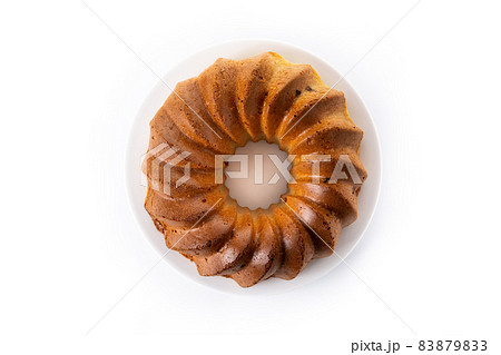 Traditional bundt cake with raisins Traditional bundt cake with raisins 83879833