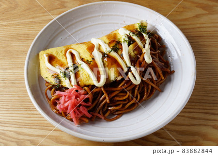 オムソバ 焼きそば オムソバ 焼きそば 83882844