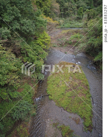 秋の清流・鹿ノ俣川【新潟県胎内市】 秋の清流・鹿ノ俣川【新潟県胎内市】 83883297