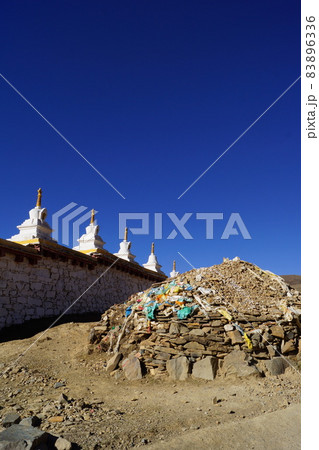 チベット・カム地方 理塘寺(リタンゴンパ) チベット・カム地方 理塘寺(リタンゴンパ) 83896336