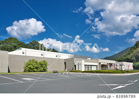【舞鶴引揚記念館】 京都府舞鶴市字平 【舞鶴引揚記念館】 京都府舞鶴市字平 83896789