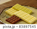 4種類の板チョコ 83897545