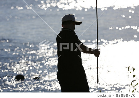 釣り フィッシング 魚釣り 83898770