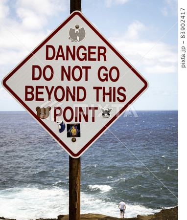 Beach Sign - Warning Do not go beyond this point 83902417