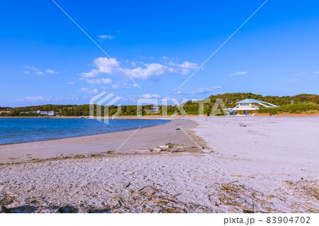 夕刻の佐久島 大浦海水浴場 夕刻の佐久島 大浦海水浴場 83904702