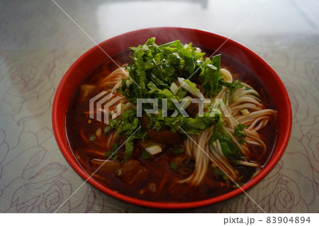 中国・四川省 理塘(リタン)で提供するラーメン 83904894