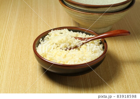 天かす、中鉢に入った手作りの天かす 83918598