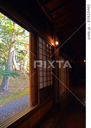 紅葉期の旧島松駅逓所(内外観) 紅葉期の旧島松駅逓所(内外観) 83920460