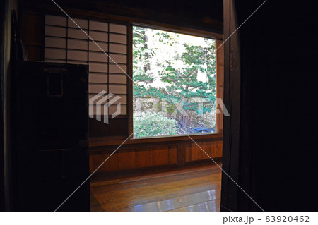 紅葉期の旧島松駅逓所（内外観） 83920462