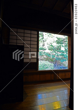 紅葉期の旧島松駅逓所（内外観） 83920463