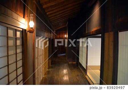 紅葉期の旧島松駅逓所（内外観） 83920497