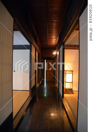 紅葉期の旧島松駅逓所(内外観) 紅葉期の旧島松駅逓所(内外観) 83920610
