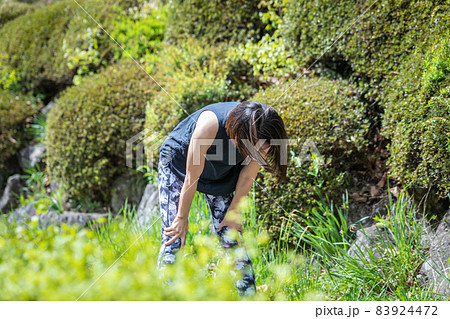 ジョギング・ランニング（疲労） 83924472