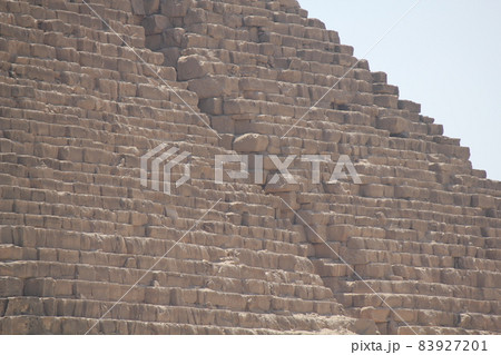 メンカウラー王のピラミッド 83927201