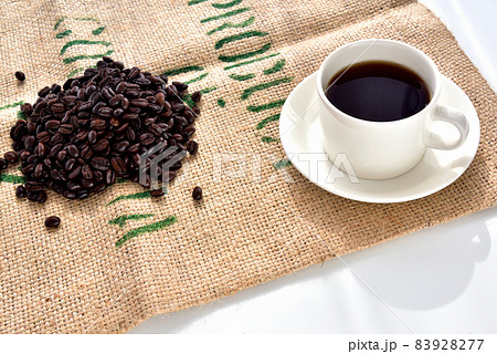 コーヒー 珈琲 コーヒーカップ 珈琲イメージ コーヒー素材 コーヒー 珈琲 コーヒーカップ 珈琲イメージ コーヒー素材 83928277