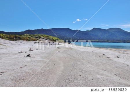 恐山 宇曽利山湖 極楽浜 恐山 宇曽利山湖 極楽浜 83929829