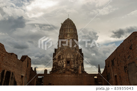 Wat Ratchaburana, The ruin of a Buddhist temple in the Ayutthaya. Wat Ratchaburana, The ruin of a Buddhist temple in the Ayutthaya. 83935043