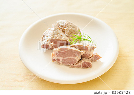 手作り 塩麴に漬けた煮豚 手作り 塩麴に漬けた煮豚 83935428